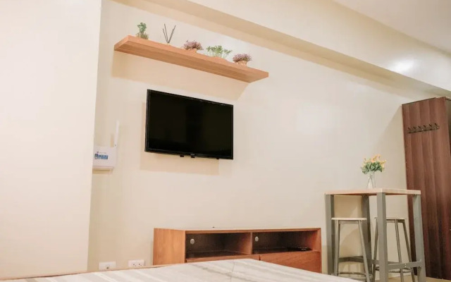Affordable & Luxe Retreat