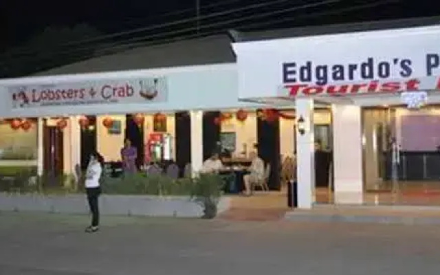 Edgardos Place & Restaurant