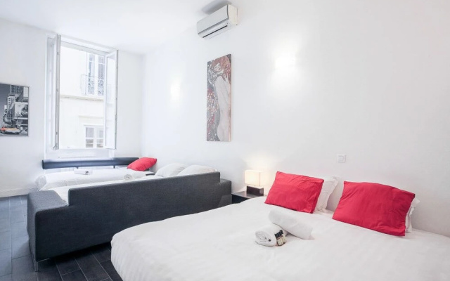 Modern Loft-studio 2 Steps From the Old Port!