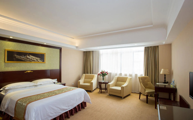 Vienna Hotel Heyuan Gaoxin 1st Road