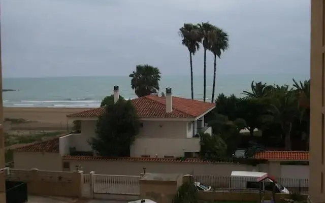 Apartamento estudio en playa Puig