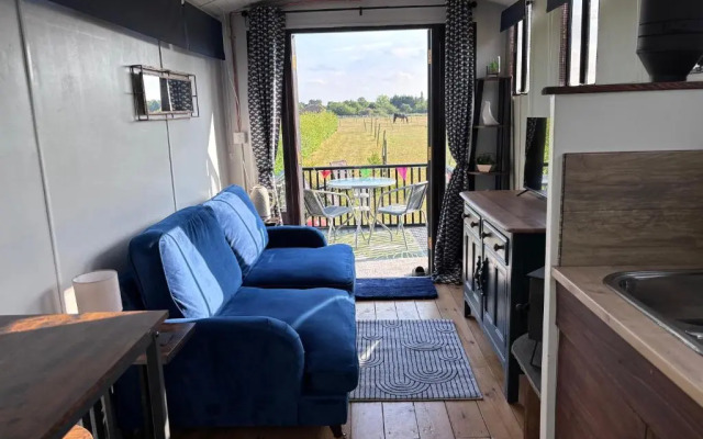 Quex Livery Glamping