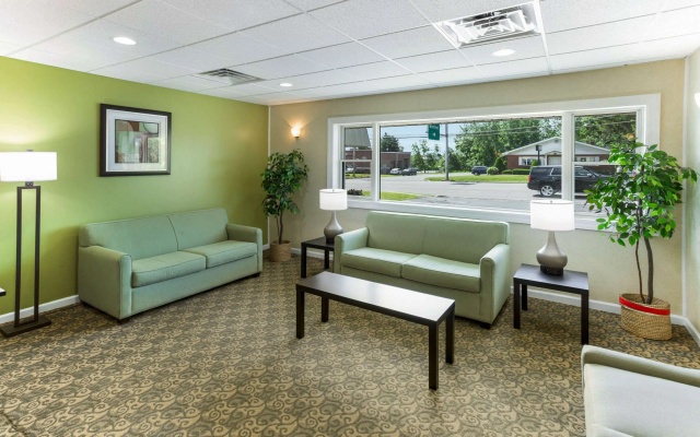 Quality Inn & Suites Plattsburgh