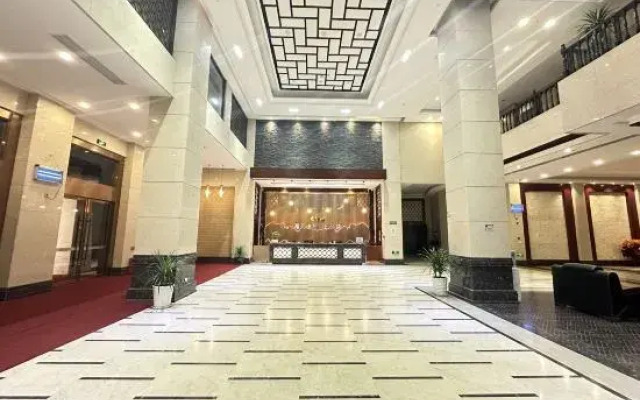 Lakeview Peninsula Holiday Hotel