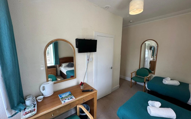 Mackay's Spa Lodge Hotel