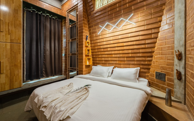 AR Lighthouse Bay Villa by Roscotel