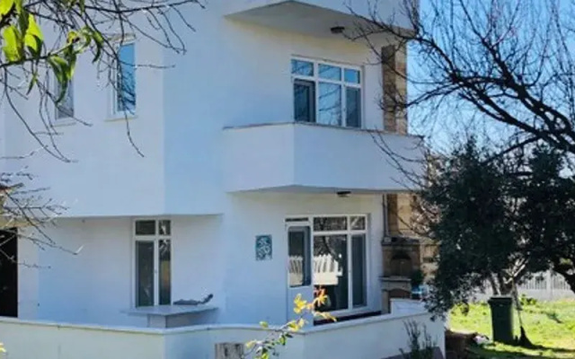Troya Garden Home