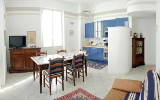 Romeo Apartments