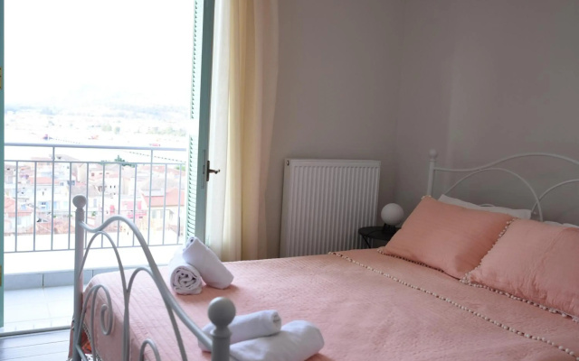 "ΡΟΔΙ" ΔΙΑΜΕΡΙΣΜΑ / "RODI" Apartment
