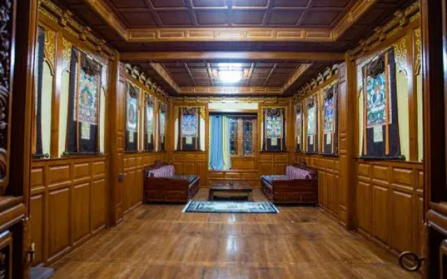 Shangri-La Yunshangyuandan Homestay