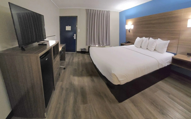 Days Inn by Wyndham Victoria TX East