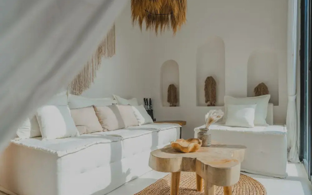Luana Villa by Betterplace