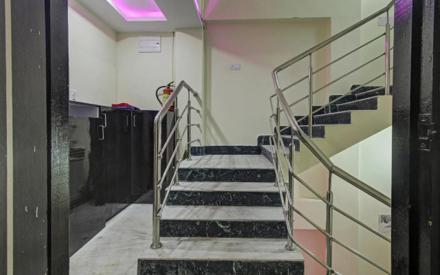 OYO 78277 Home Aamaze Inn