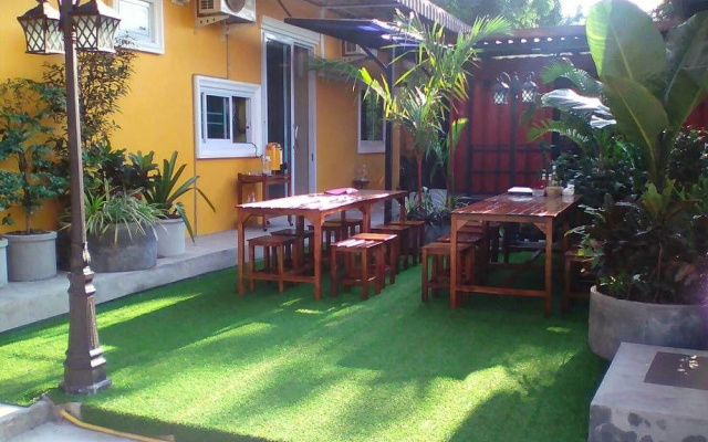 Oyo 1031 Amera Resort