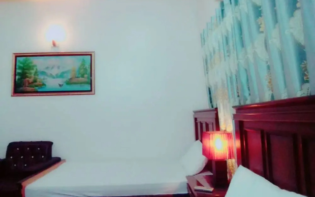 Al-Raheem Guest House