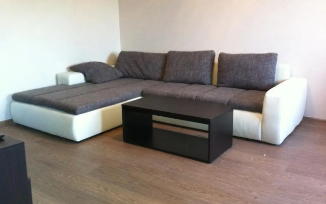 M.B.I. Apartments