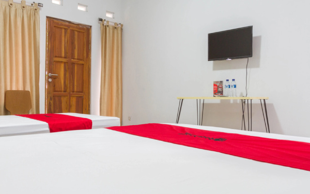 RedDoorz Resort Syariah @ Idelansia Home Stay Ciater