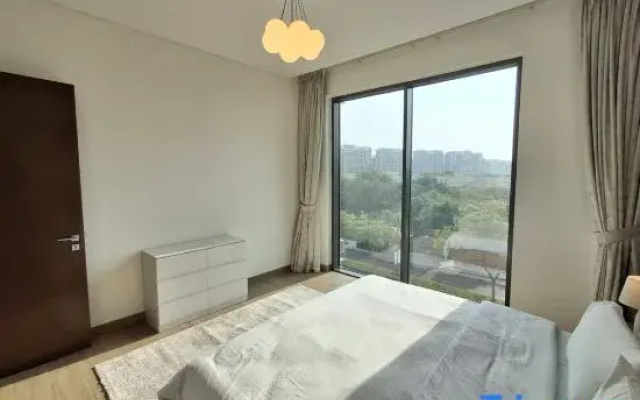 Luxury stay in Sobha Hartland, green building2 1BR