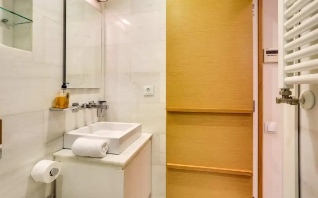 Stylish 2 Bed in the Heart of Gràcia