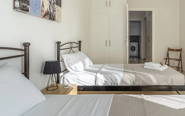 Comfy Central Square Gem with Terrace