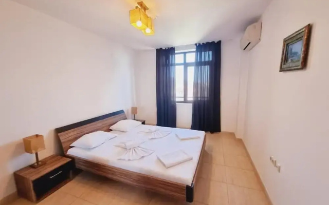 Etara 4 Apartments