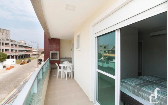 Apartamento com 02 dormitórios