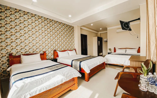 Ngoc Linh Motel