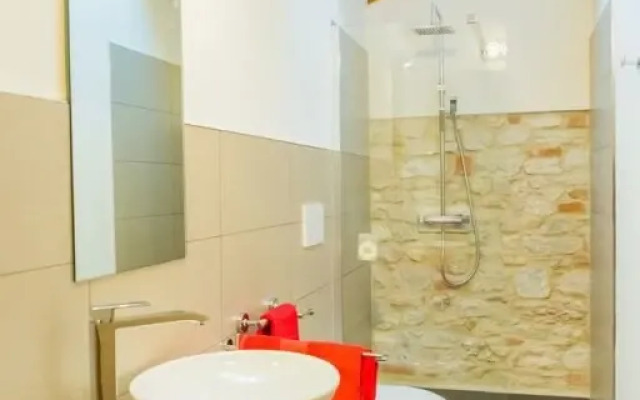 Ezios B&B