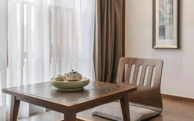 Chongqing Rongghui Up-Spring Alley Hotel
