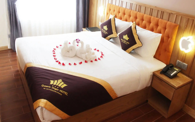 Sea Queen Hotel
