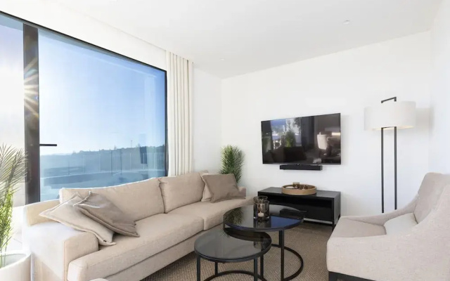 Horizon Top Floor Apartment Higueron