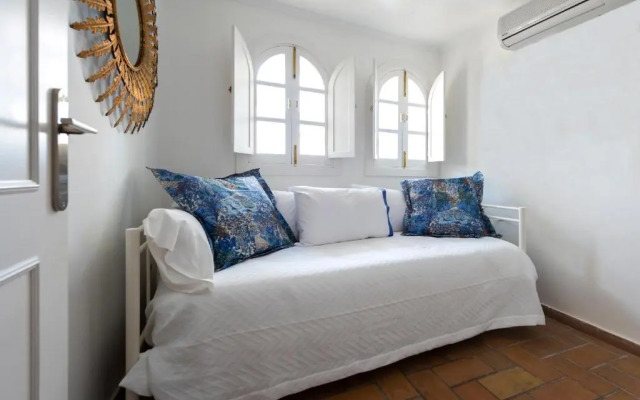 Genteel Home Pajaritos