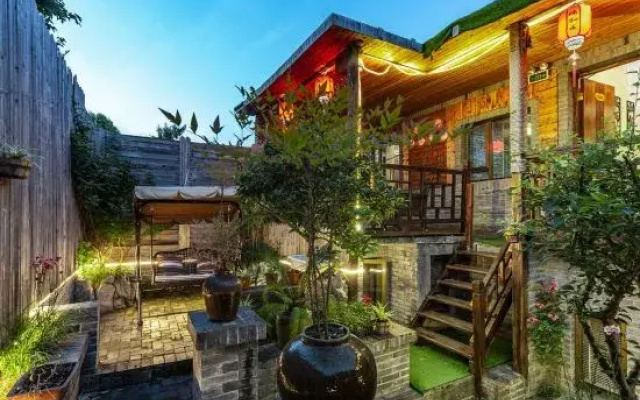 Chongwenju Inn