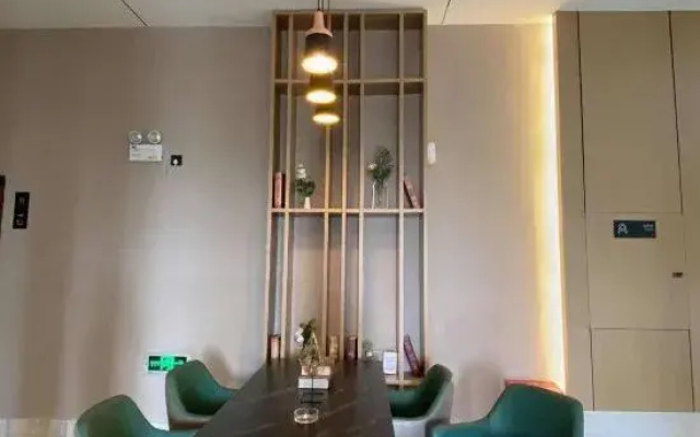 City Yuejing Hotel (Changjiang Avenue Hengji Plaza)