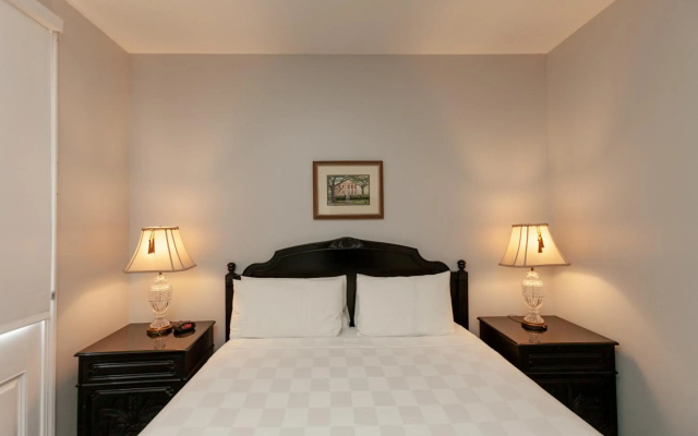 Chateau Hotel