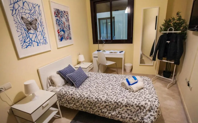 Carretería Center Apartments