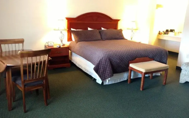 Hurricane Inn