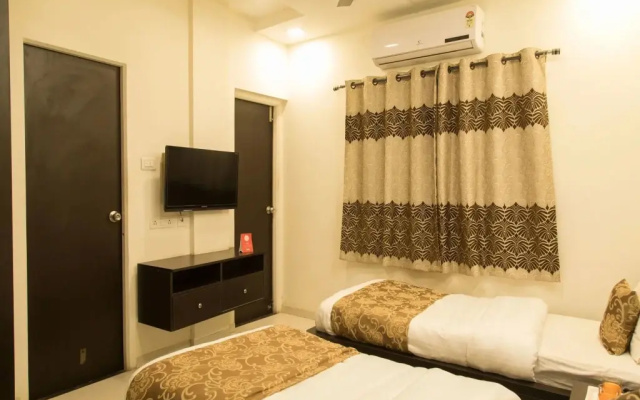 Dwarka Inn By OYO Rooms