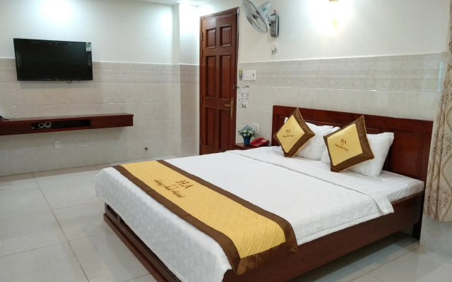 Hung Anh Hotel