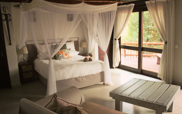 Leopard's Lair Bush Lodge