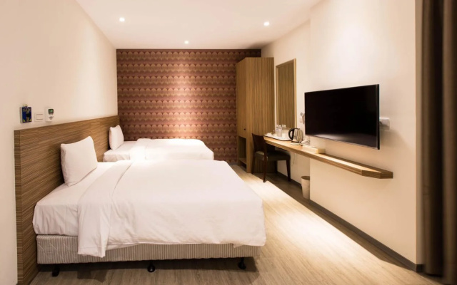 Kousin Hotel