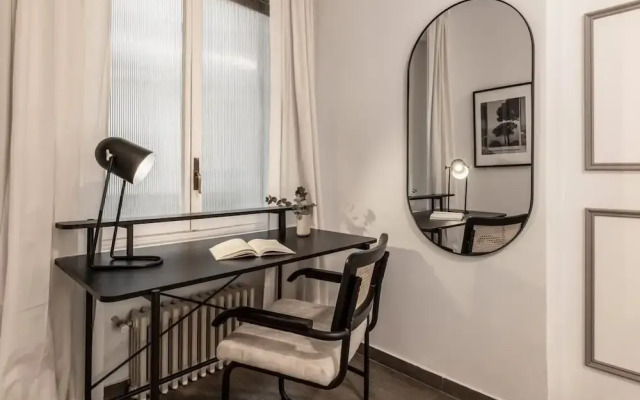 Real - 3 Bedroom and Terrace in Almagro