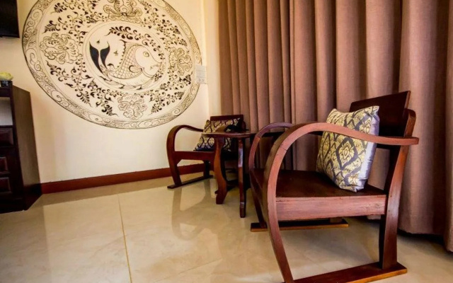 Wake Up at Muang Kao Boutique Hotel