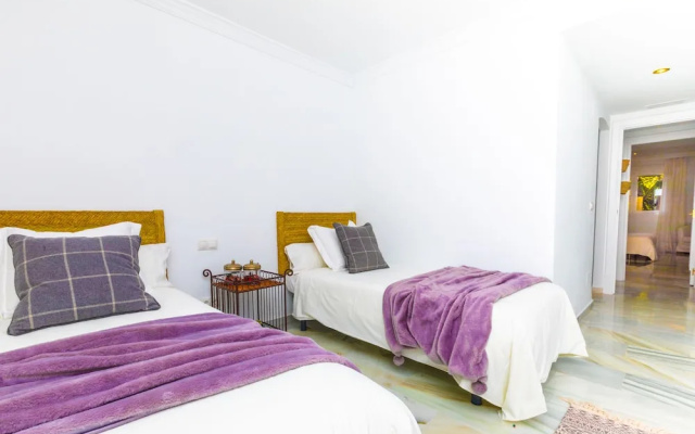 OleHolidays Jardines de Marbella Club