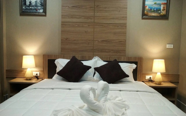 Little Bear Guesthouse and Restaurant
