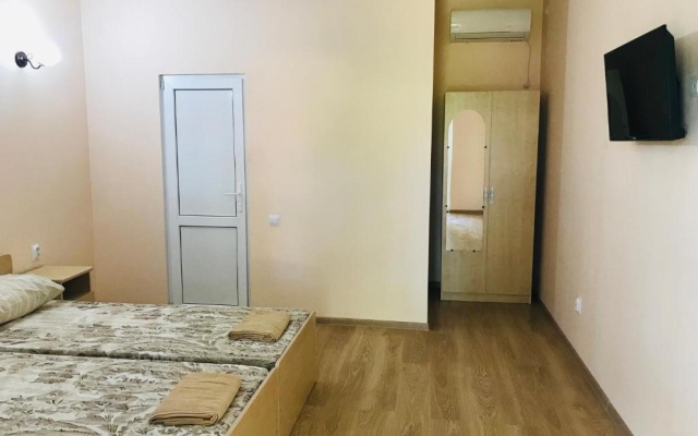 Mini Hotel On Gochua 76A