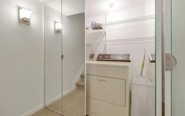 Community Indoor Pool: Tannersville Townhome