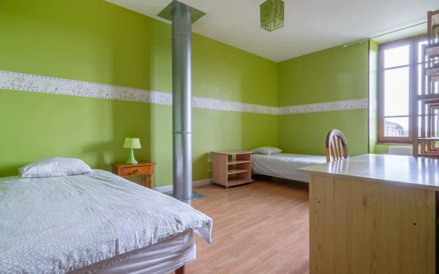 Vintage Holiday Home in Nouart