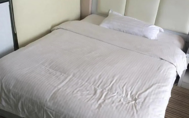 Jinlun Holiday Beibuwan Hotel Chuxiong(楚雄锦伦假日北部湾酒店)