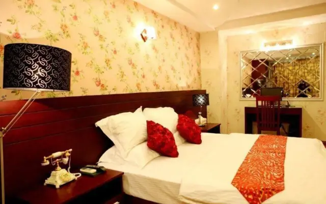 Hanoi Amore Hotel & Travel